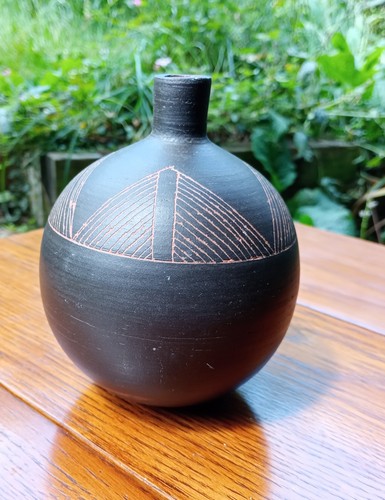Studio pottery african - pottery, style