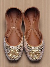 Handmade Leather Khussa