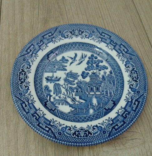 Churchill willow pattern blue - churchill,