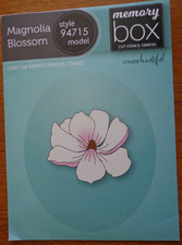 MEMORY BOX MAGNOLIA BLOSSOM CUTTING DIE - 1 DIE CUTS 7 DESIGNS - 94715