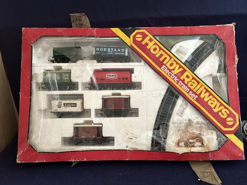Hornby railways electric train - railways,
