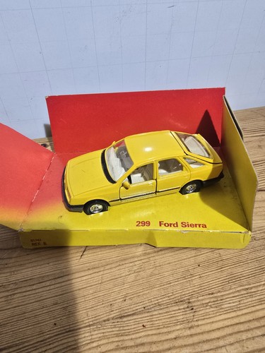 Corgi 299 ford sierra ghia - corgi,