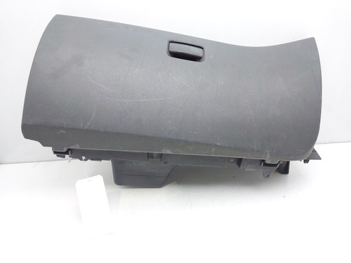 9654110577 glove compartment