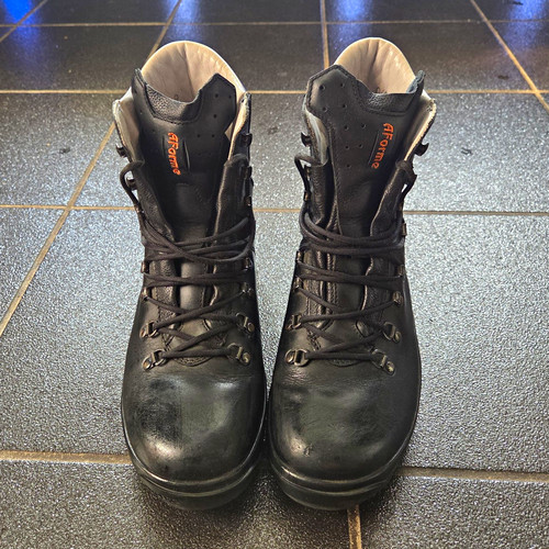 Altberg forme men black - altberg, a-forme