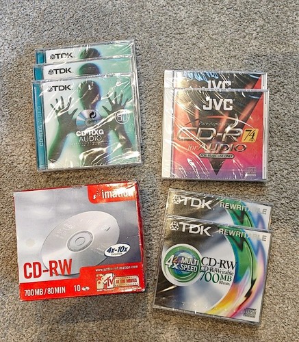 Discs wrapped - cd-r, cd-rw