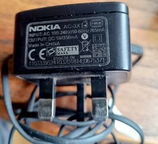 Genuine Nokia AC-3X UK Mains Wall Charger with Cable