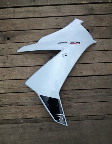 Triumph daytona 660 - triumph,