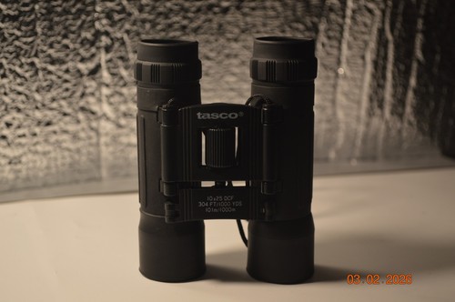 Binoculars 10x25mm tasco with - 10x25mm,