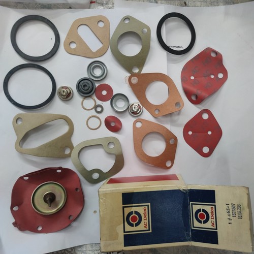 Nos land rover fuel pump - land, ac
