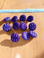 11 Unusual Purple Buttons