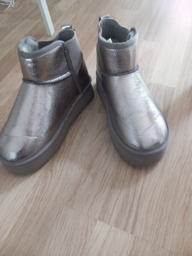 River island size faux - river,