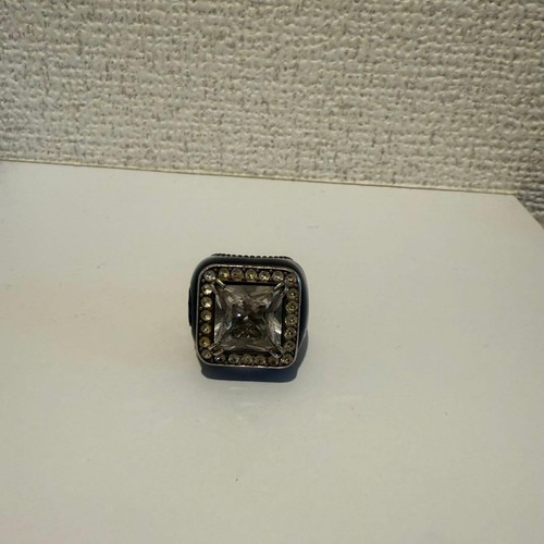 Gucci square stone - stone, ring