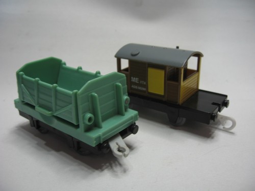 Carriages trackmaster train - ~,