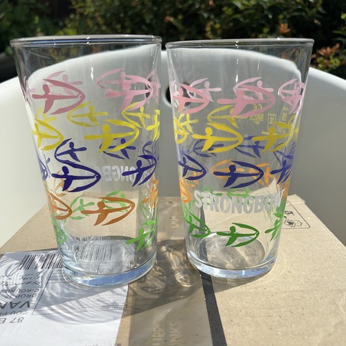 Strongbow pint glasses new - x, 2