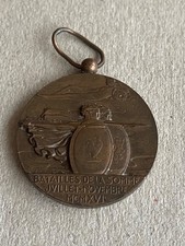 VINTAGE FRENCH WW1 MEDAL BATTLE OF SOMME  COMBATANTS DE LA SOMME 1914,1918,1940