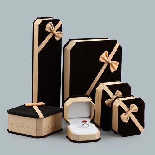 High quality jewellery - high,