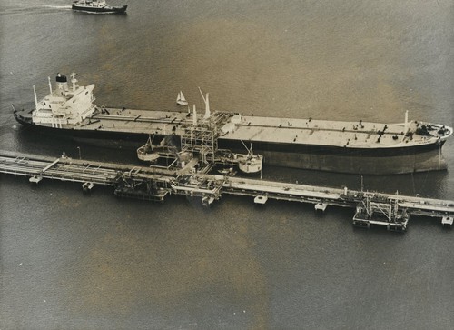 Allegro oil tanker ship fawley - oil,