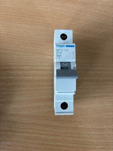 Hager 16a curve mtn - 16a,