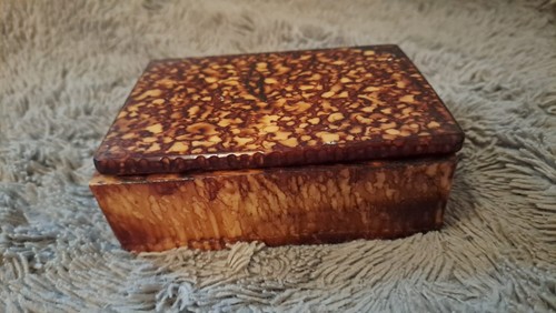 Faux tortoiseshell - faux,