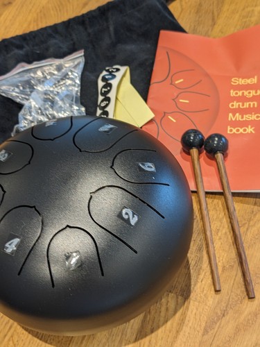 Hand drum tongue 6 - hand,