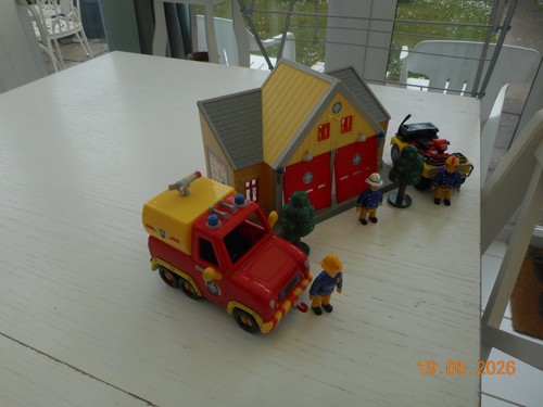 Fire station with venus - fire,