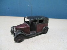 old vintage london taxi