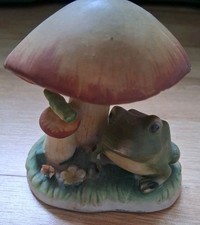 vintage frog under mushroom ornament 