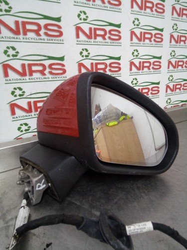 Mercedes cla 200 door mirror - 200,