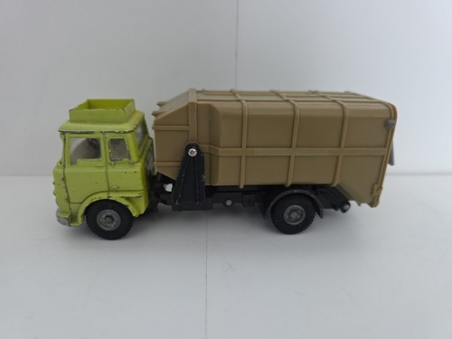 Dinky toys 978 - toys, refuse