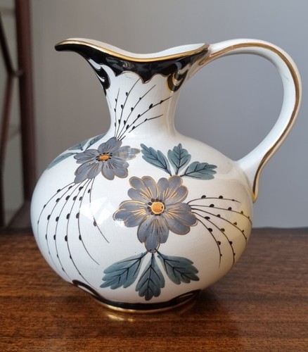 Hand painted vintage gouda - painted,
