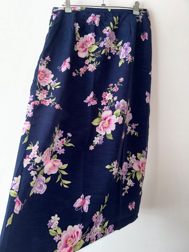Navy skirt floral - navy,