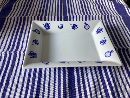French porcelain vide - vide, poche