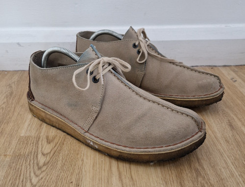 Clarks beige suede desert - clarks,