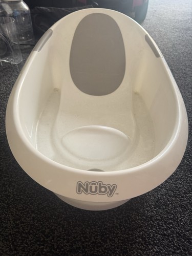 Nuby baby bath tub - nuby,