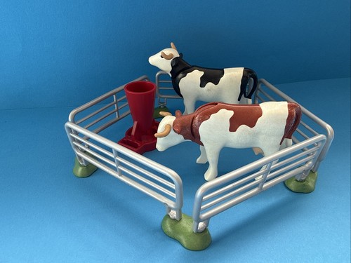 Playmobil cows bull - cows, feeder