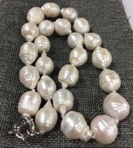 Rare huge 15x20mm - white, south