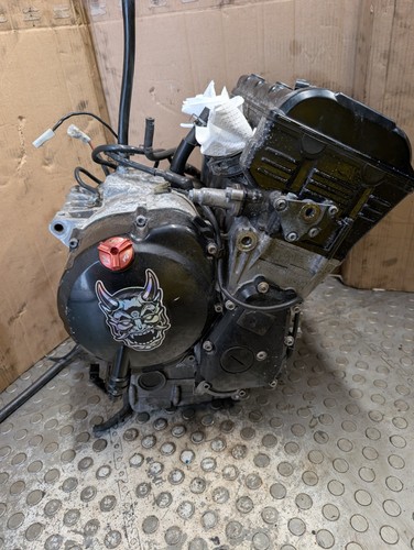 28k yamaha yzf r1 2002 - ♻️,