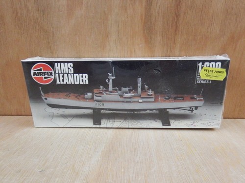 Airfix 600 leander model kit - 1:600,