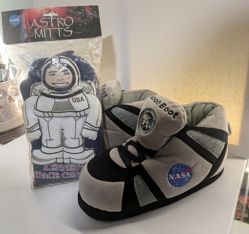 Rare 90s vntg nasa - rare, moon