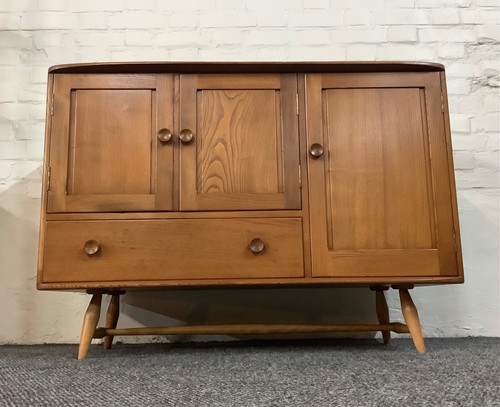 Ercol windsor sideboard - ercol,