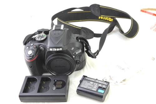 Nikon d5200 1mp - 24.1mp, dslr
