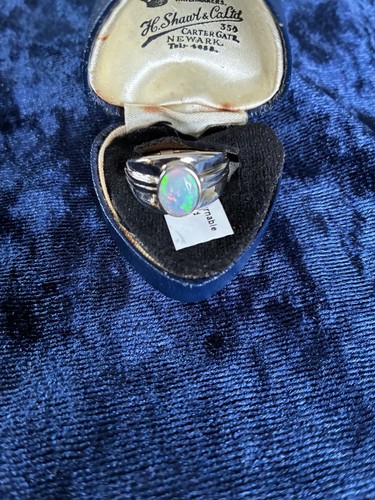 Ethiopian opal ring - opal, rhodium