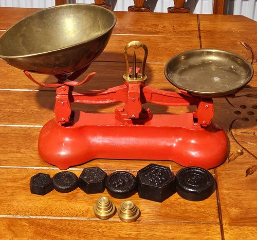 Vintage victor cast iron - victor,