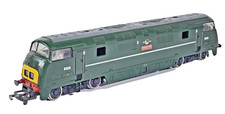 Mainline Class 42 Warship Diesel No.D824 Highflyer Green OO Tested Runner Unbox.