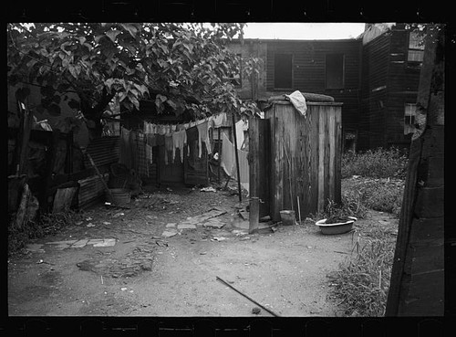 Washington 1935 backyard - washington, dc