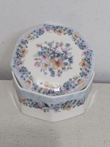 Vtg 1980 wedgwood bone - bone, china