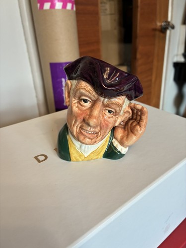 Royal doulton small hard - doulton, of