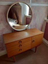 Schreiber Dressing Table