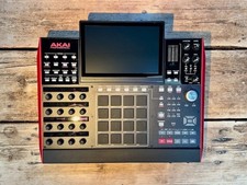 AKAI PROFESSIONAL MPC X - EXCELLENT  - SCREEN PROTECTOR + ORIGINAL BOX - REDUCED