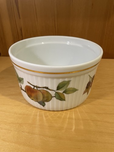 Royal worcester evesham - royal, ‘evesham’